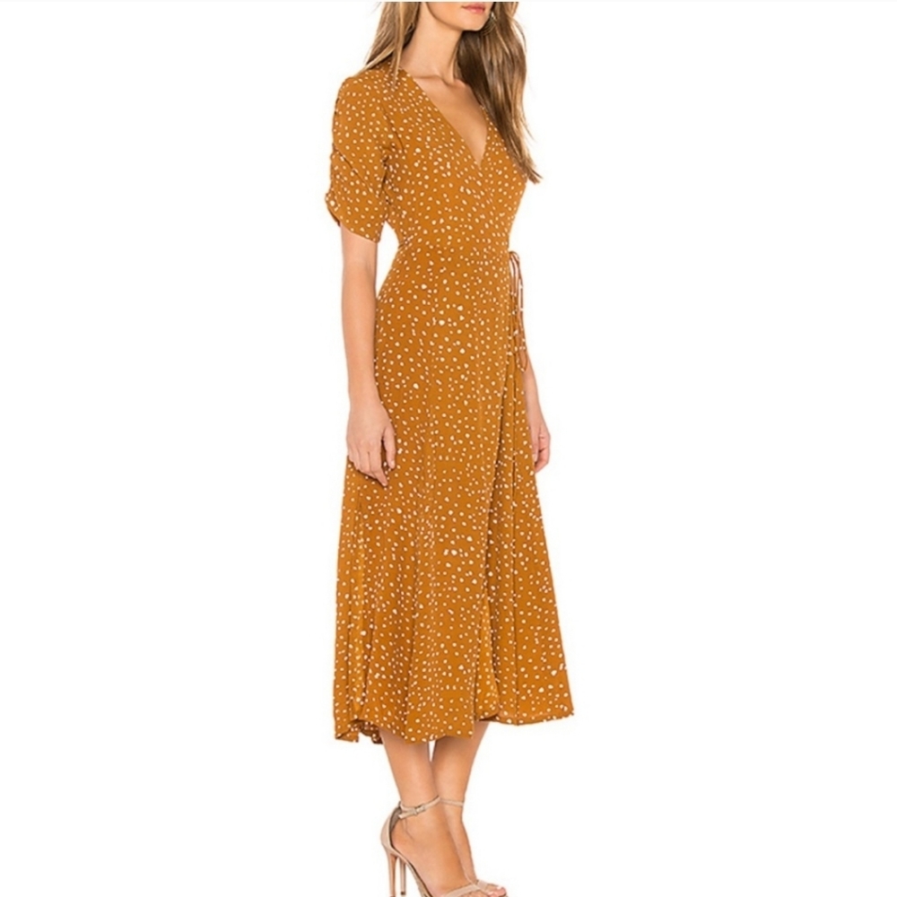Faithfull the Brand Chiara Midi Dress in Caramel Noel - Picture 3 of 16